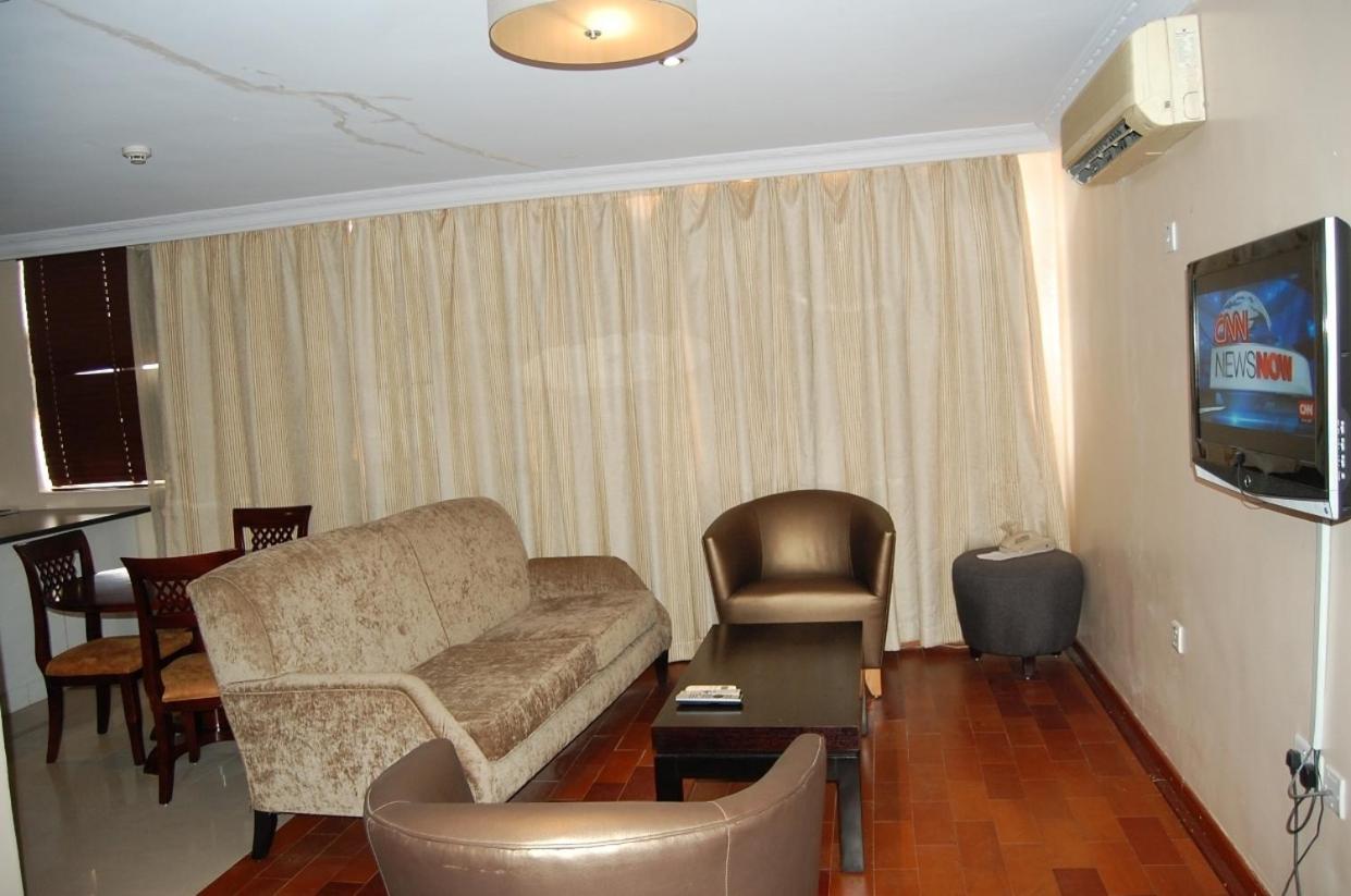 Owu Crown Hotel Ibadan Kamer foto